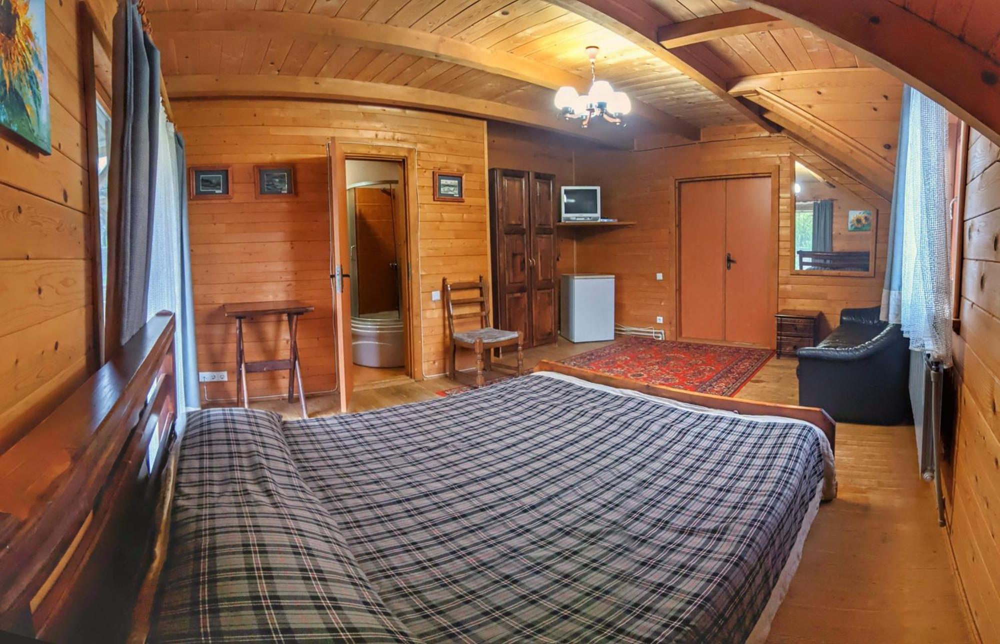 12 Months Estate Guest House Myslovka ห้อง รูปภาพ