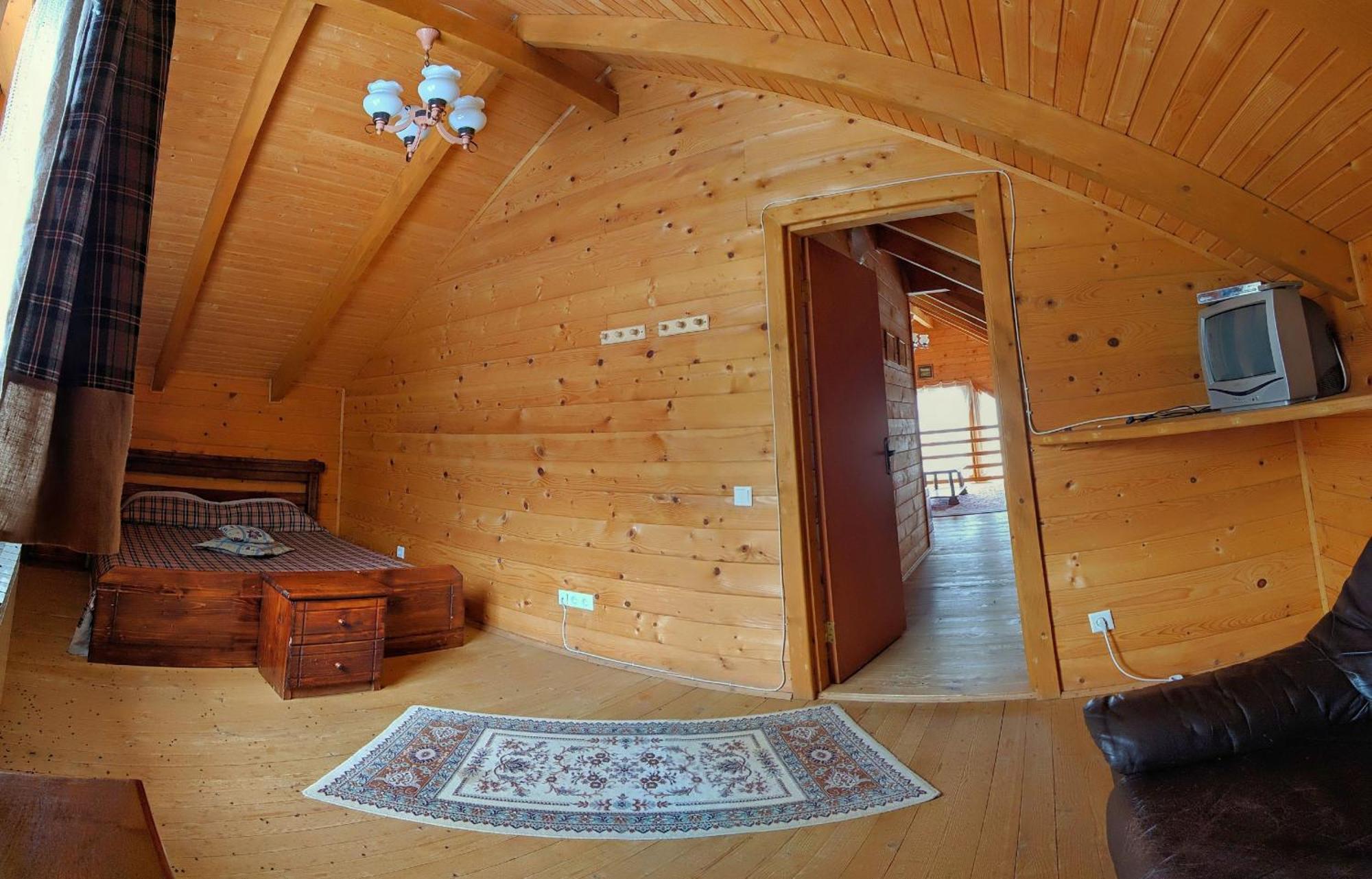 12 Months Estate Guest House Myslovka ห้อง รูปภาพ