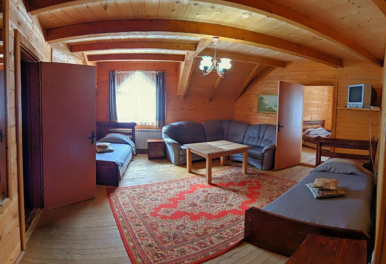 12 Months Estate Guest House Myslovka ห้อง รูปภาพ
